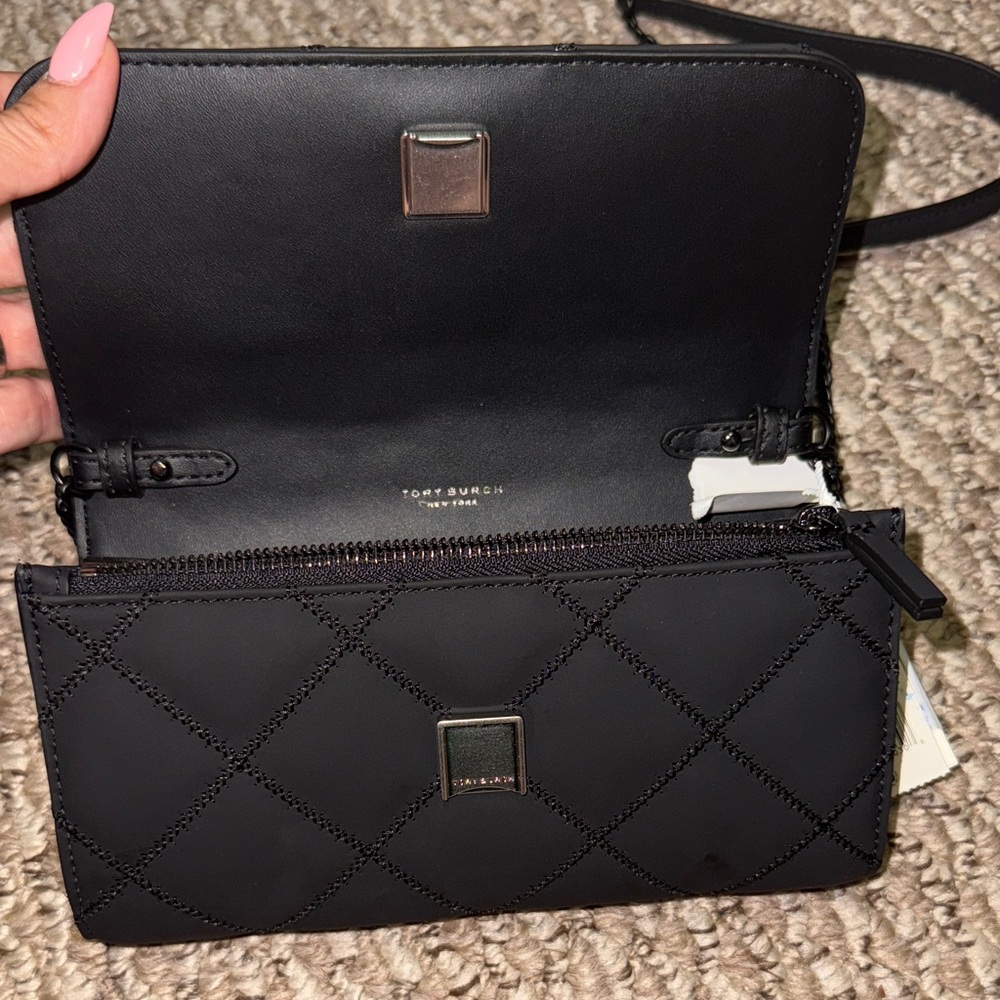 Tory Burch Chain Wallet - Picture 8 of 9